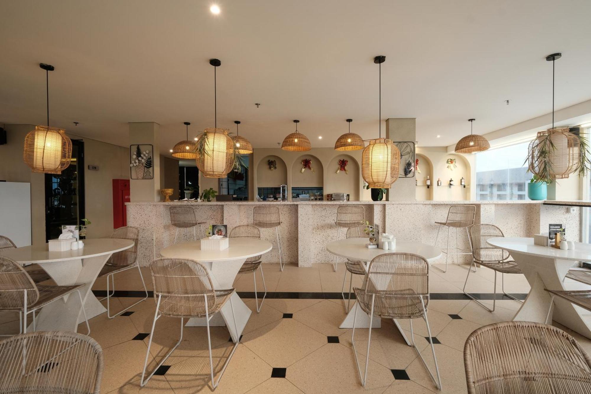 Aster Apartment Bali Canggu Exterior foto